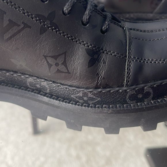 LV Monogram Eclipse Boots - Picture 9 of 12